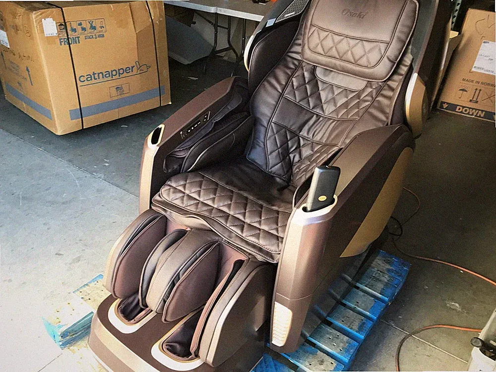 Open Box Osaki OS-PRO Maestro Massage Chair Recliner with Heat - Brown
